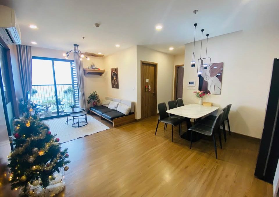 cho thuê căn 2 phòng ngủ sky oasis ecopark 68m2