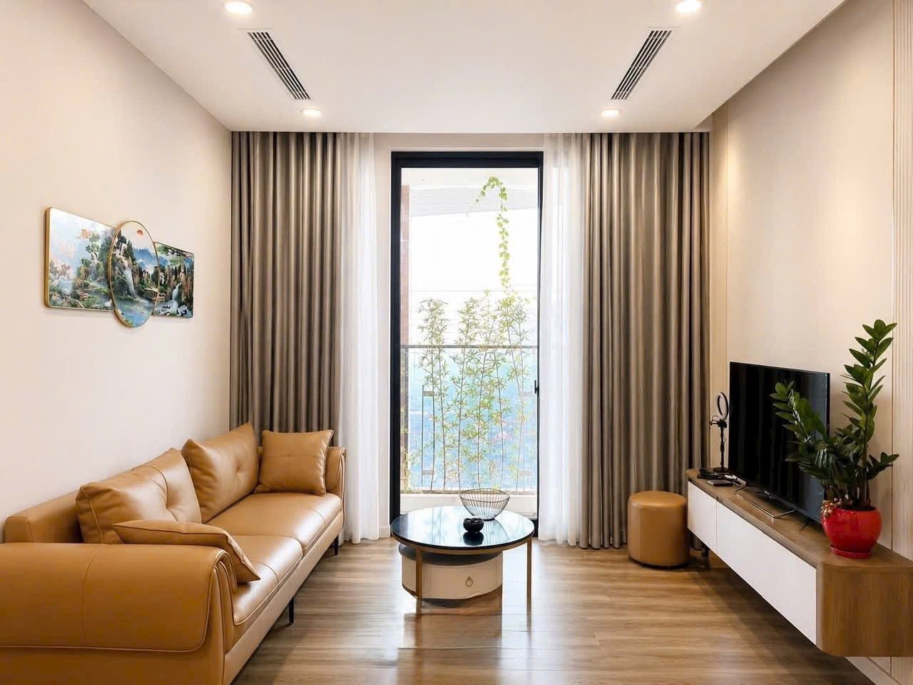 bán căn 2 phòng ngủ Sol Forest 63m3 full nội thất