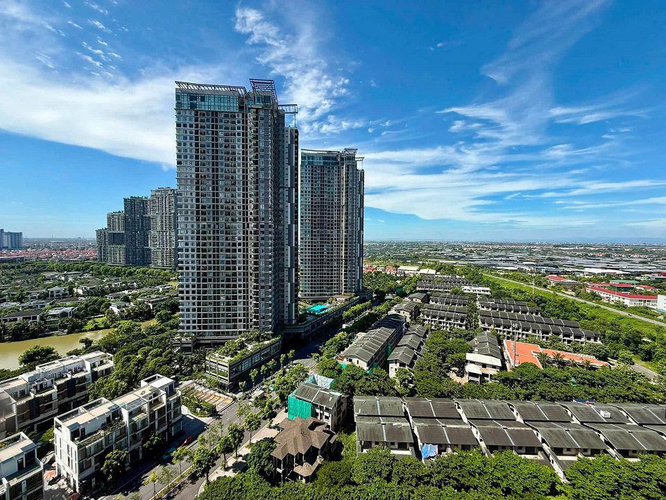 bán căn 3 phòng ngủ Sol Forest hướng nam