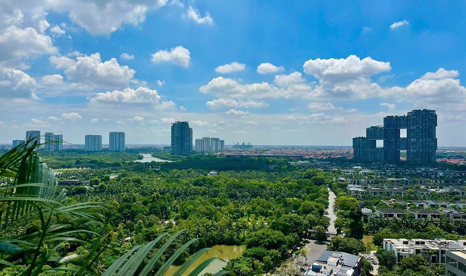 đi làm nội đô có nên mua nhà ở ecopark