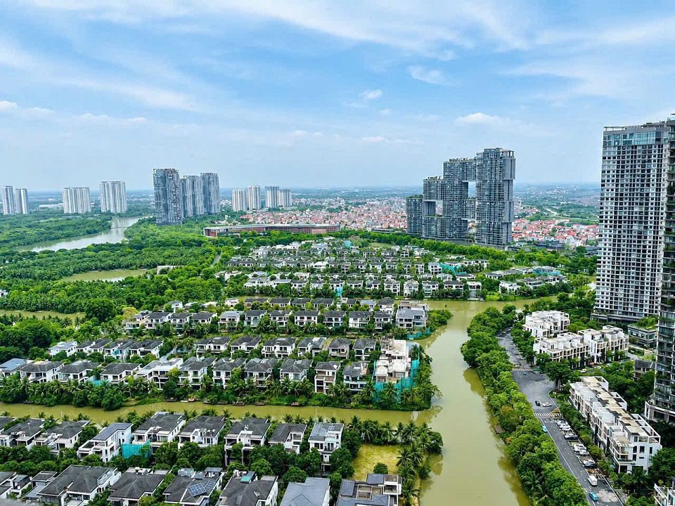 mua nhà ở Ecopark cho bố mẹ già