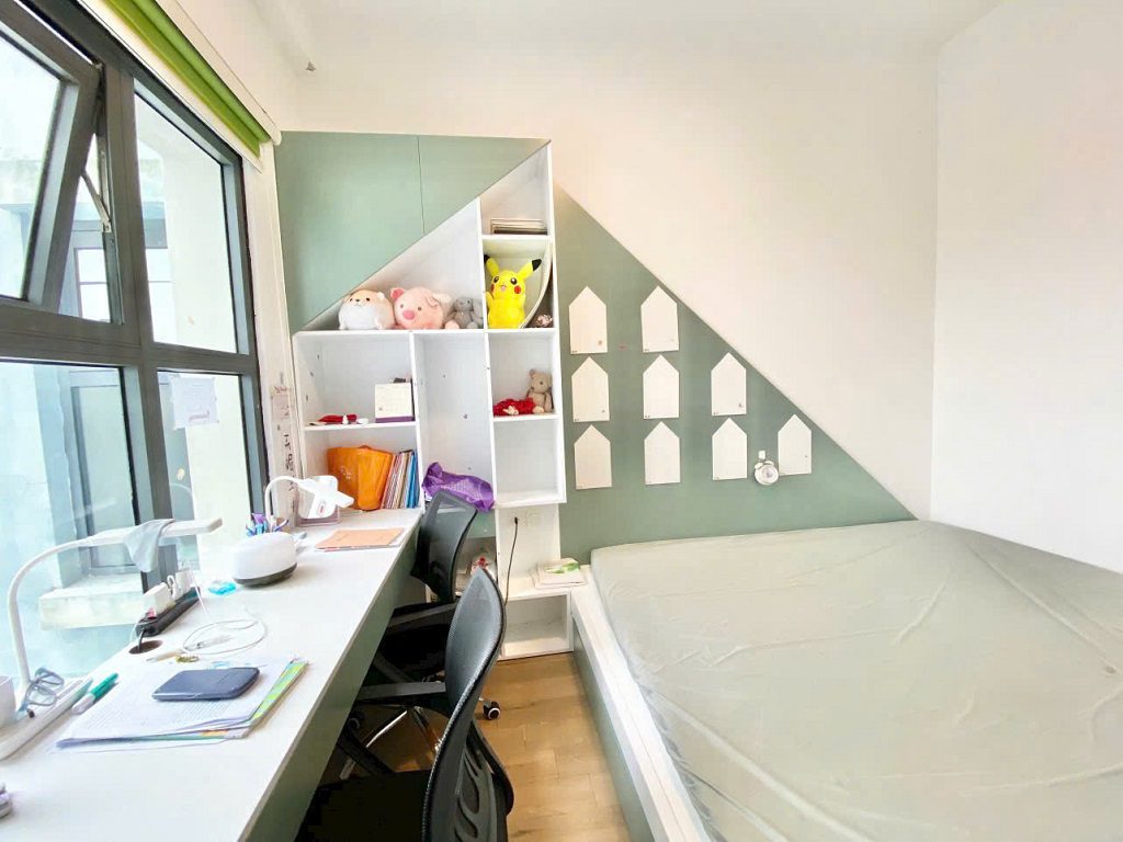 cho thuê nhà West bay 2 phòng ngủ full đồ nội thất