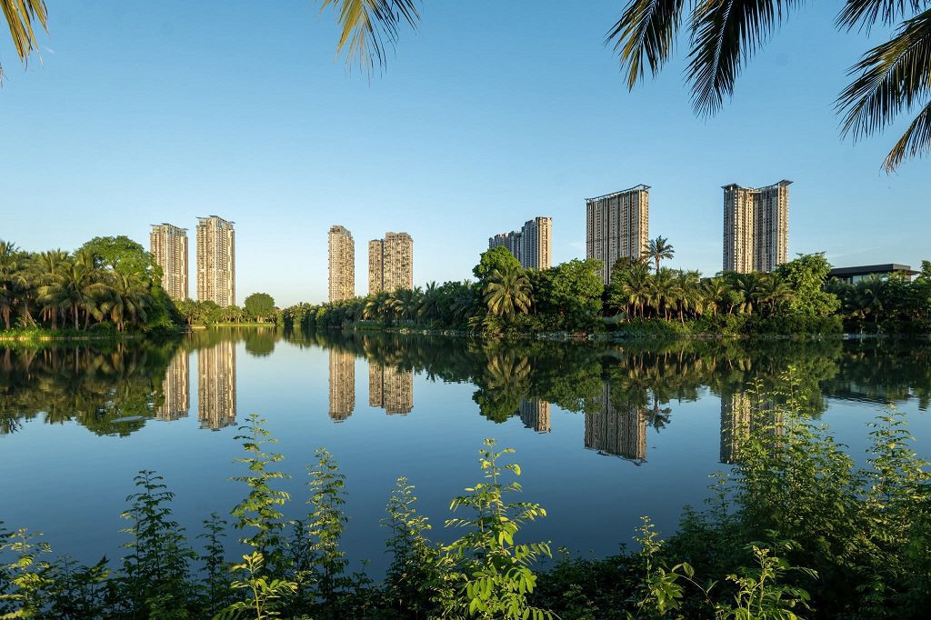 chung cư ecopark sở hữu không gian cây xanh mặt nước lớn