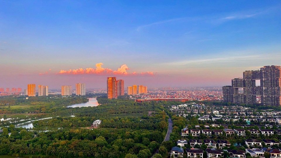 so sánh giá nhà ecopark với nội thành Hà Nội